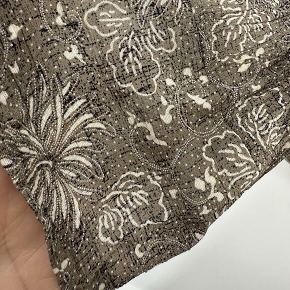 J Jill Medium Long Sleeve Top Gray Floral 1/4 Button Pullover Fairycore Y2K Vtg - Picture 6 of 9